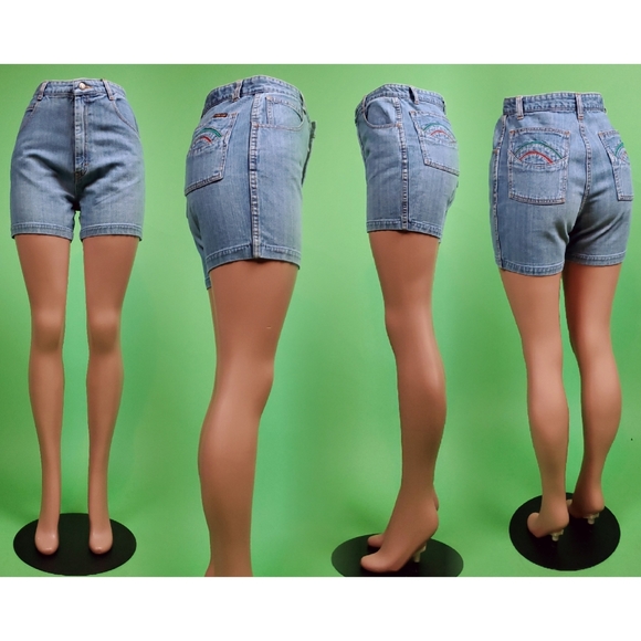 Vintage 70s/80s jean shorts - Picture 2 of 16